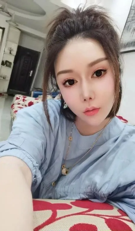 汉口体验大胸妹