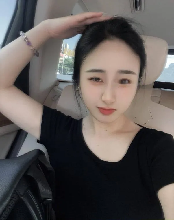 颜值服务型御姐