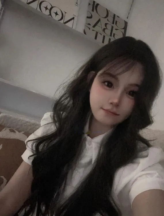 大长腿纹身如烟