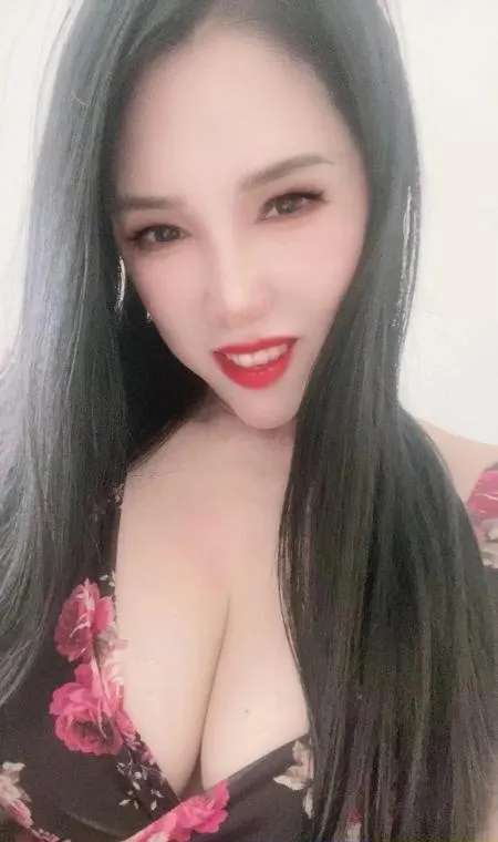 新区奶牛少妇