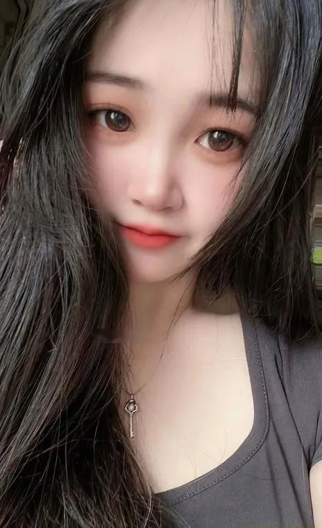 车陂地铁站美娘子