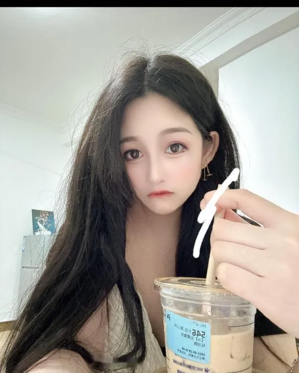 嫩妹水多的可晴