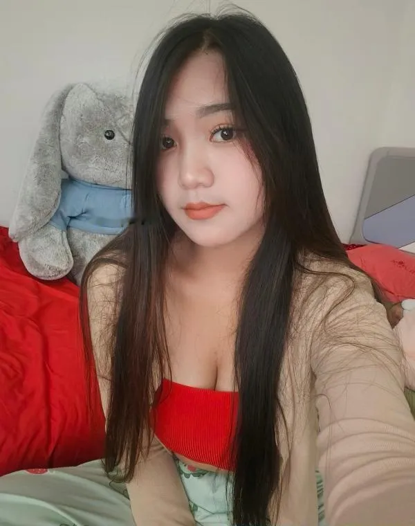 七里河黑丝长腿少妇