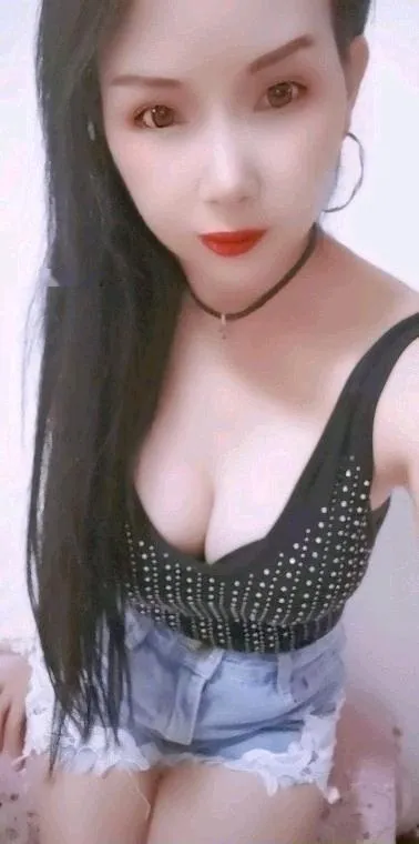 龙华小姐姐
