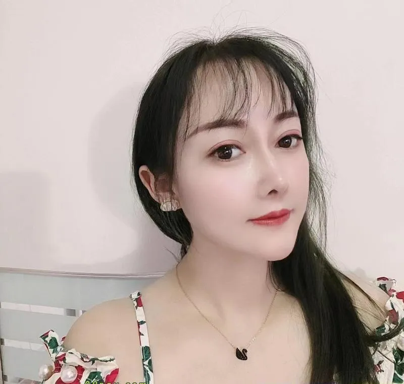 南京性感妩媚大屁股