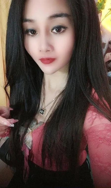 杨浦高冷冰冰