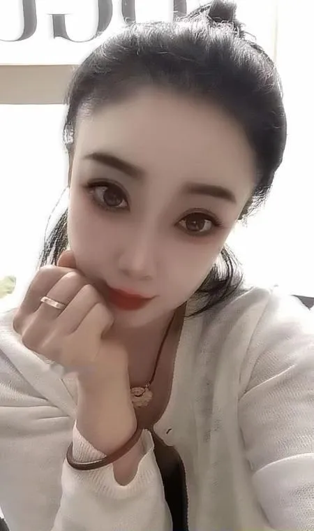 夹子音小姐姐