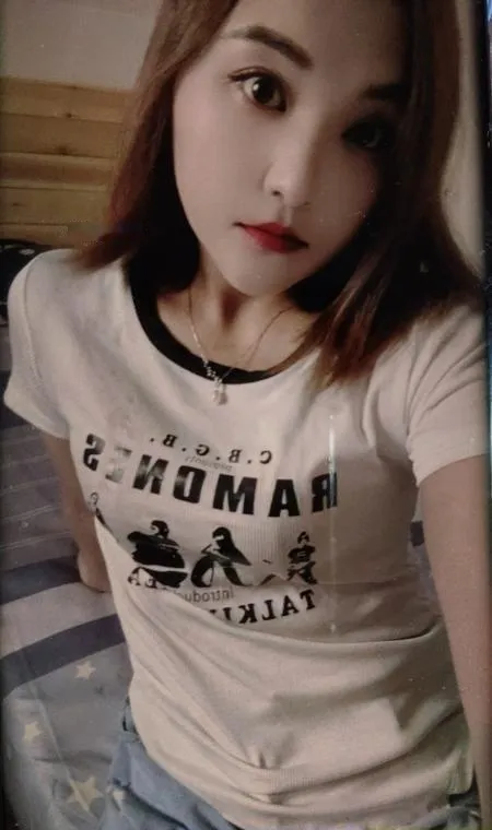 宝山艳艳