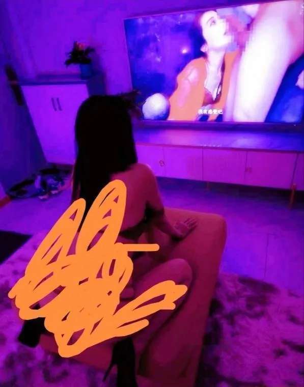 骚妇红红
