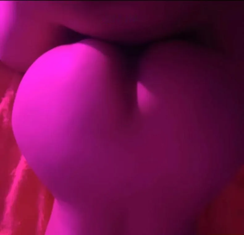 水多多蜜桃臀