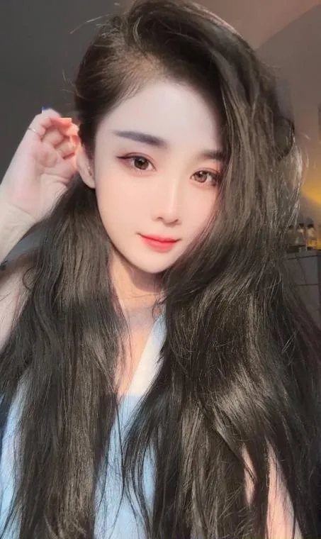 性感妖娆女友萱萱