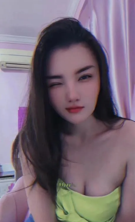 性感大奶乐乐