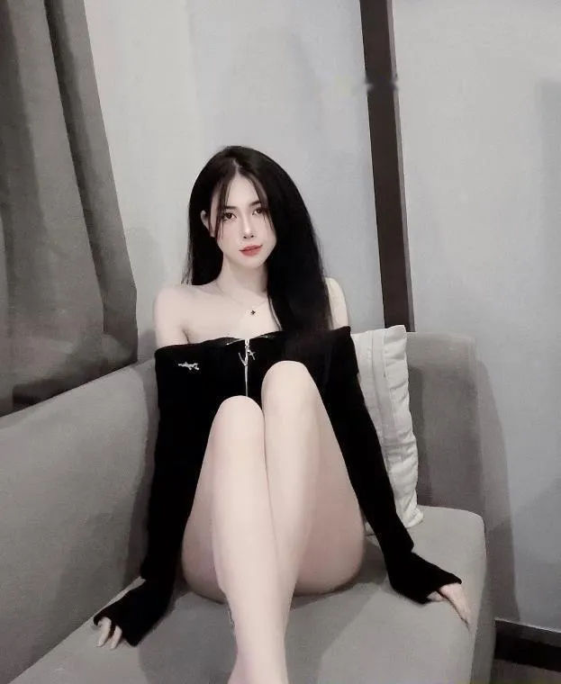 南山颜值女神骚莉莉