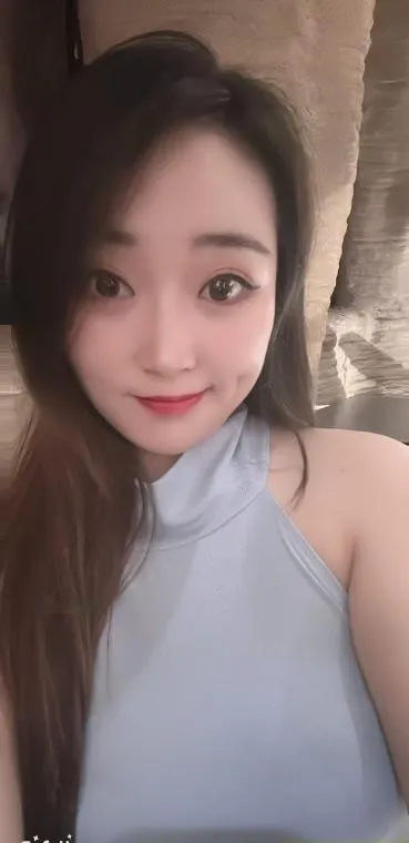 温柔服务系妹子朵朵