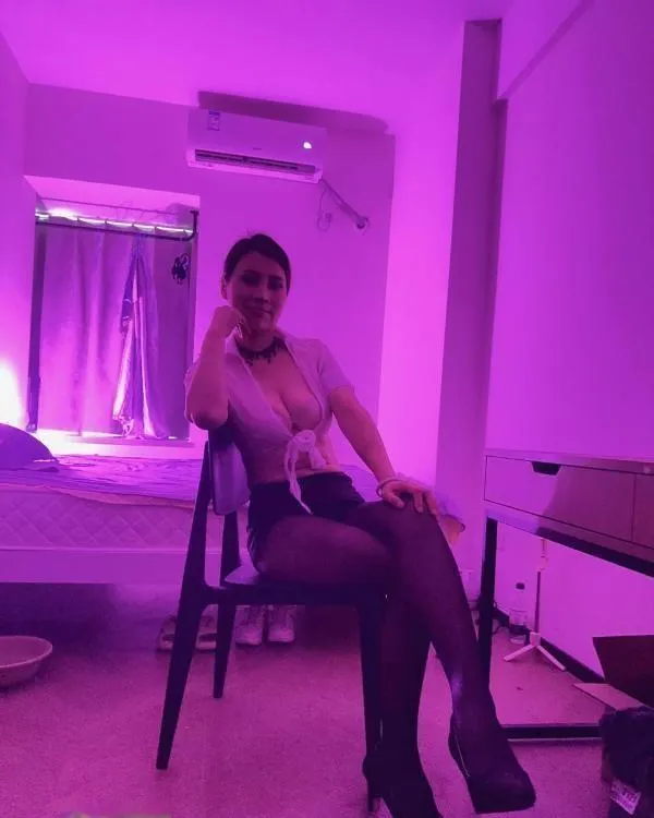 南昌大屁股少妇