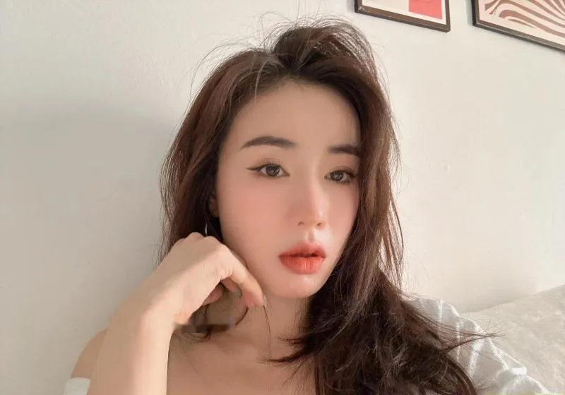 蜜桃臀小幸运