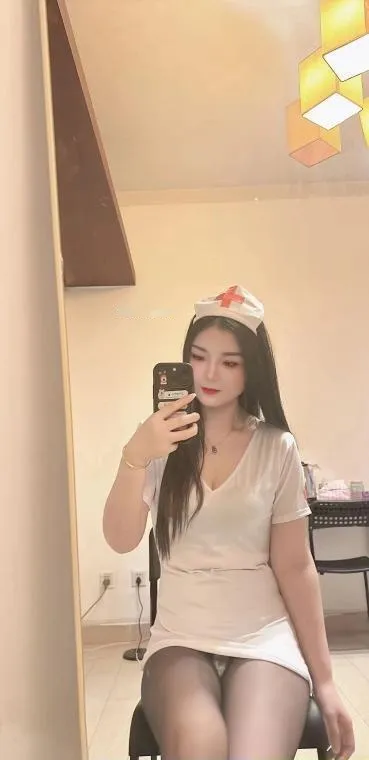 南山可舌吻紫涵