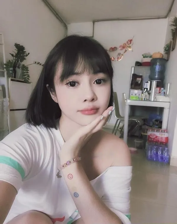 罗湖身材娇小的婷婷