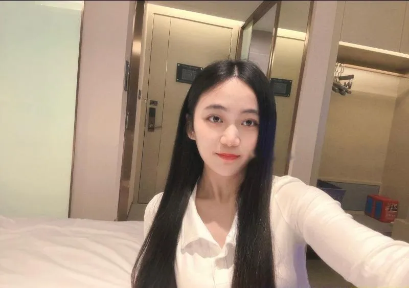 宝安西乡小姐姐
