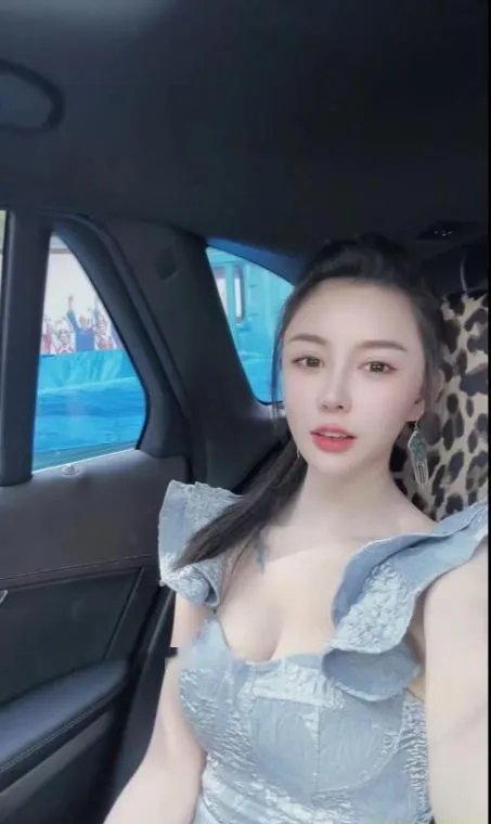 积玉桥性感少妇娜娜