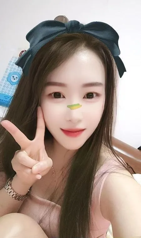 风骚大奶妹子
