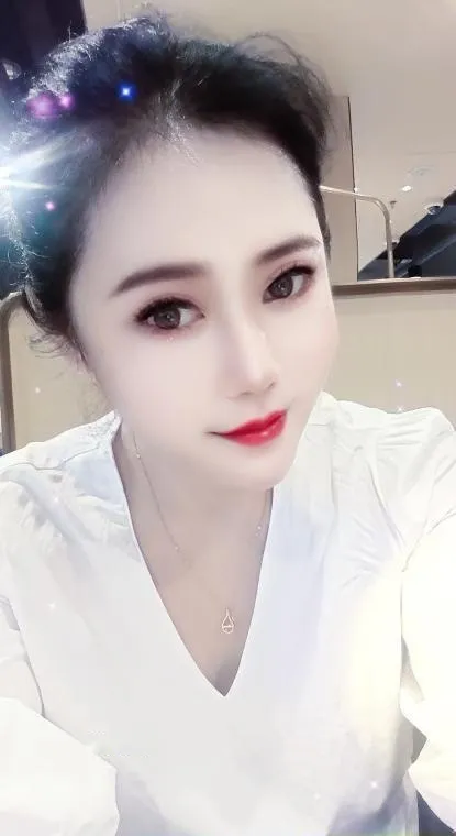 姑苏胸大屁股大少妇