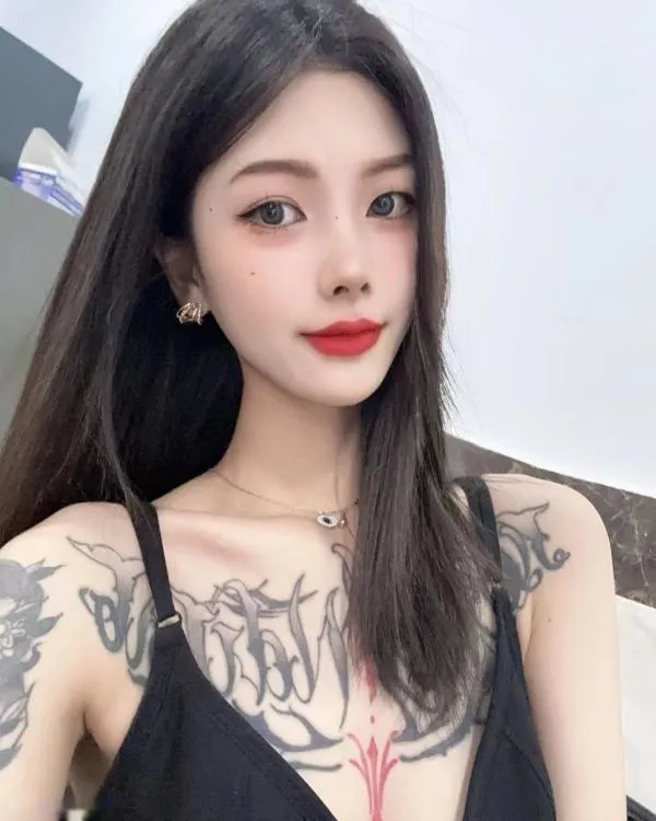 南城性感御姐