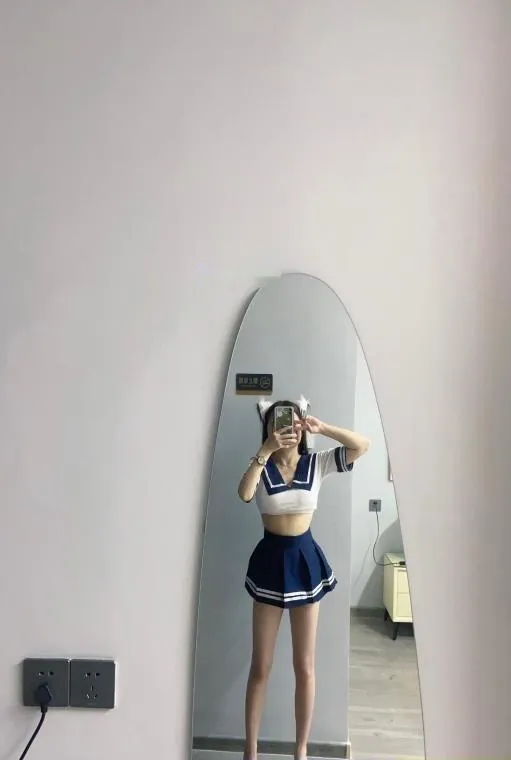 半套自聊诗诗