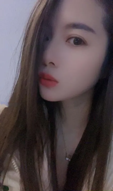 滨江御姐笑笑