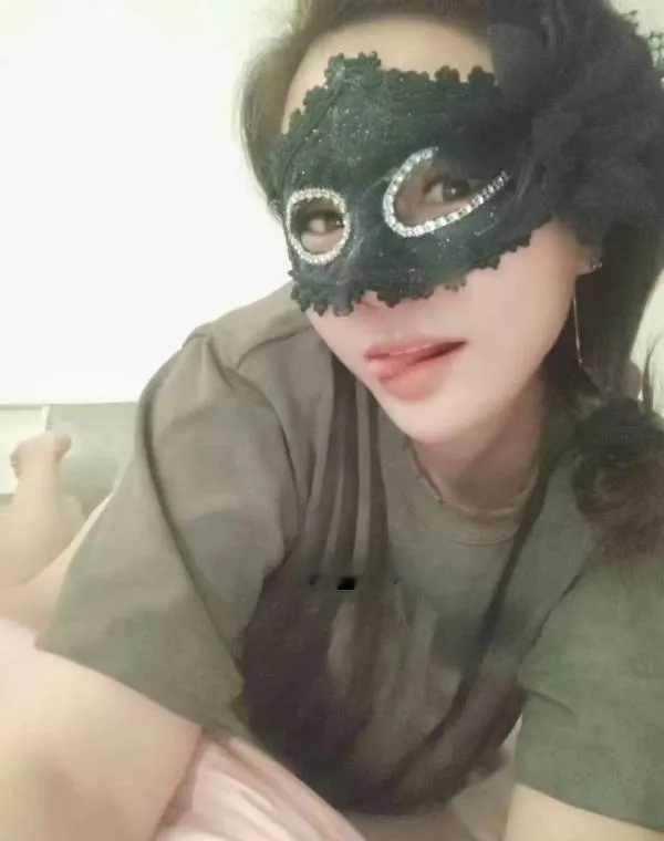操大奶骚货