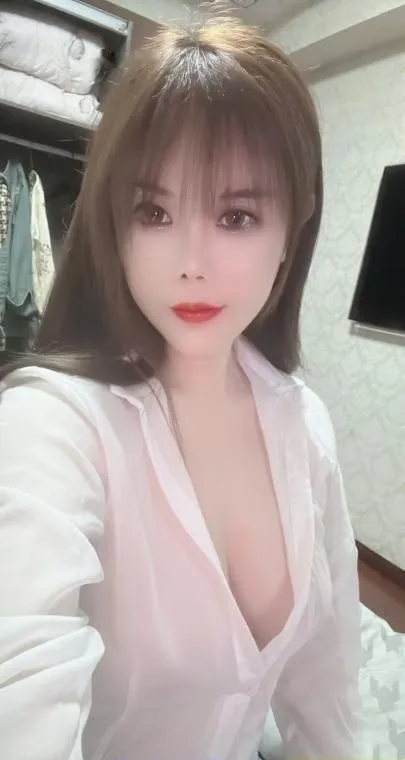 水床服务俏佳人