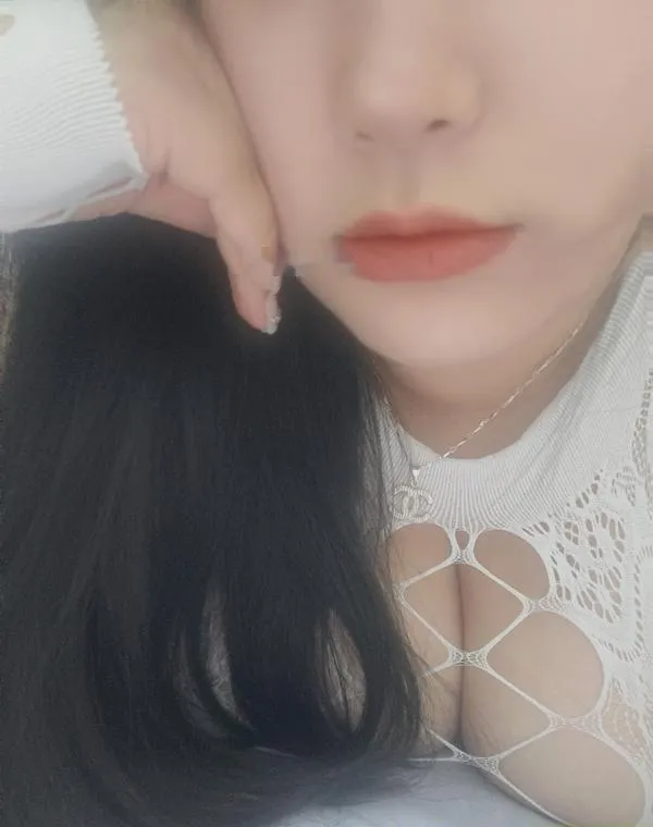 F杯巨乳胖妹
