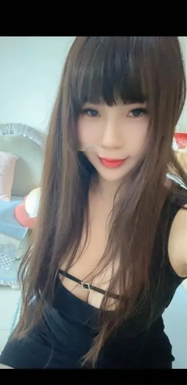 罗湖巨臀卡戴珊
