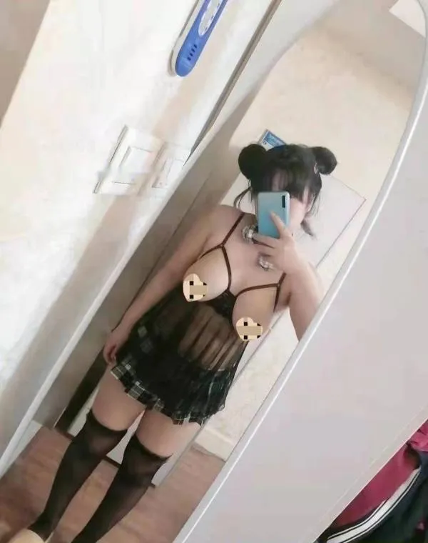中山附近的微胖小妞