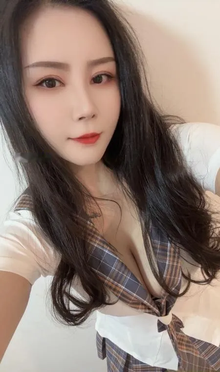 南门御姐米娜