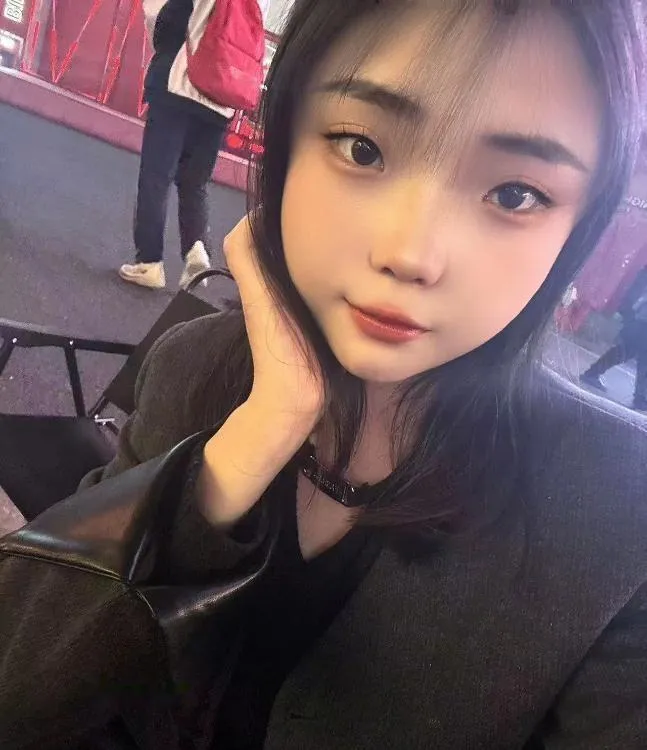 惠城可御可纯的小羽