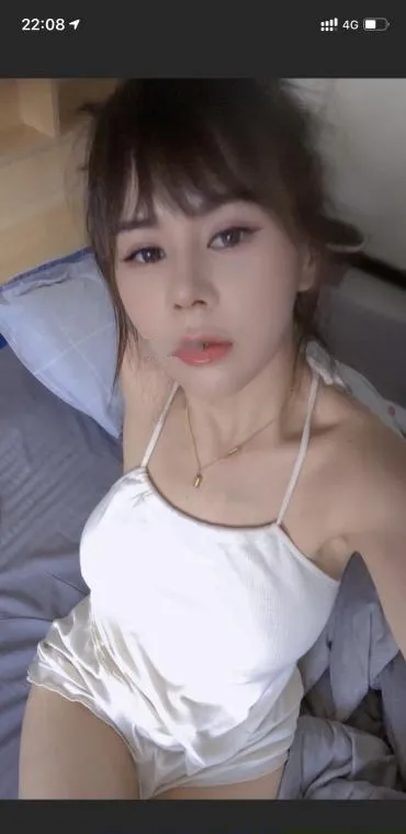 舌吻女王骚媚