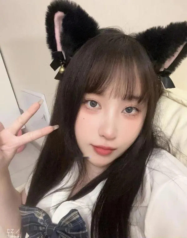 蜀山颜值美女涵涵