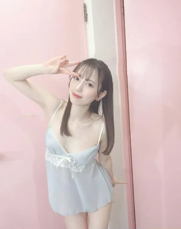 紧致妹子莎莎