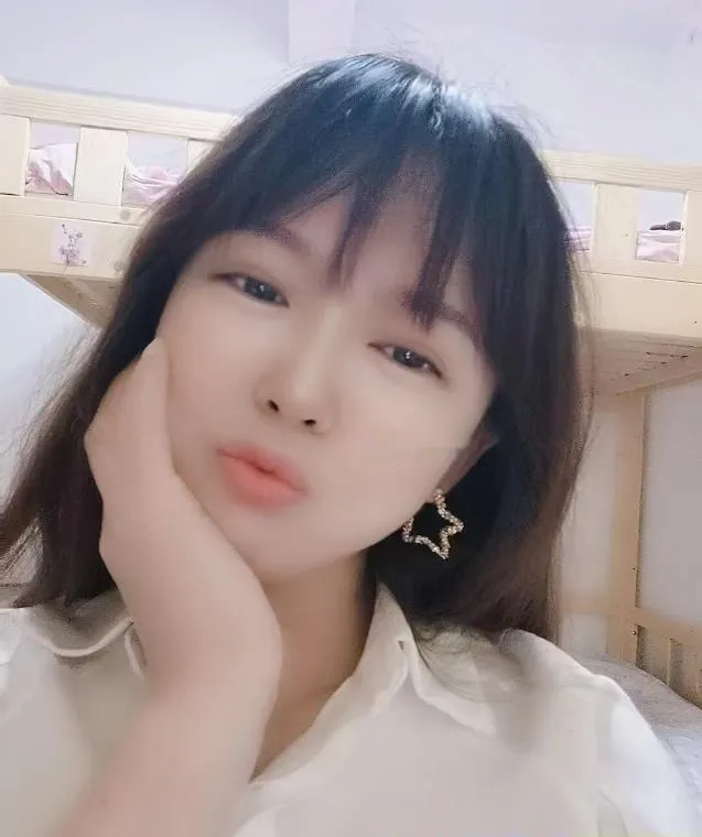 女仆灵儿