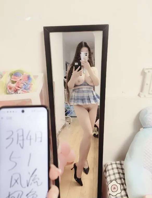 硚口奶兔姐姐