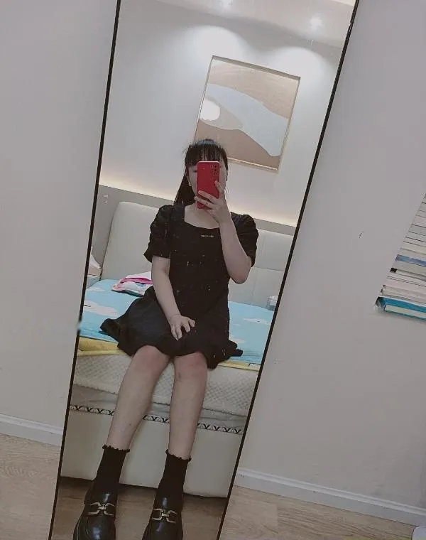 可爱萝莉妹子