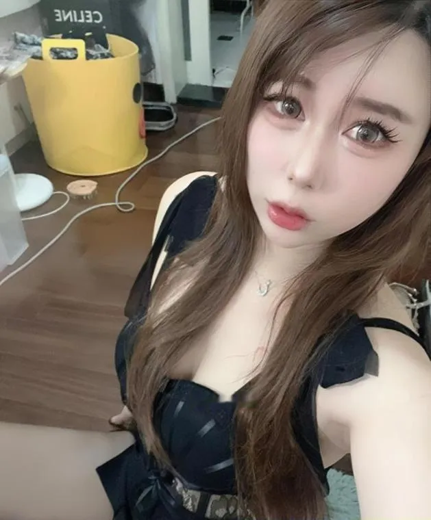 黄埔纯欲小骚女灵儿