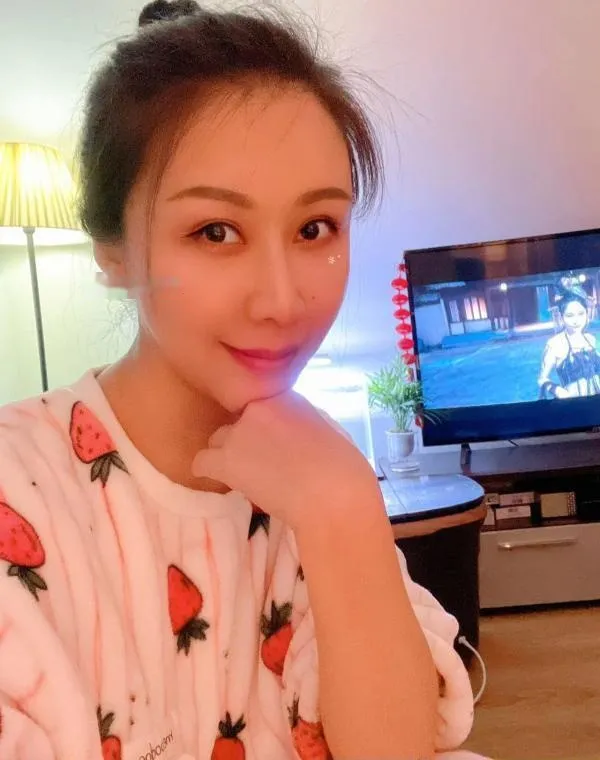 姑苏瑜伽妹妹曼曼