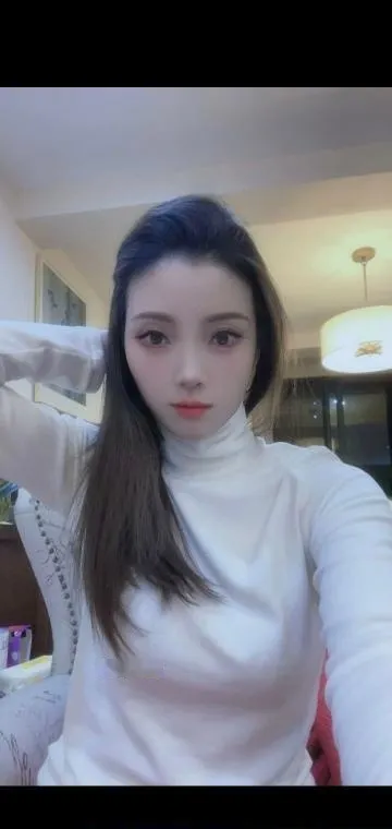 高冷女神妞妞