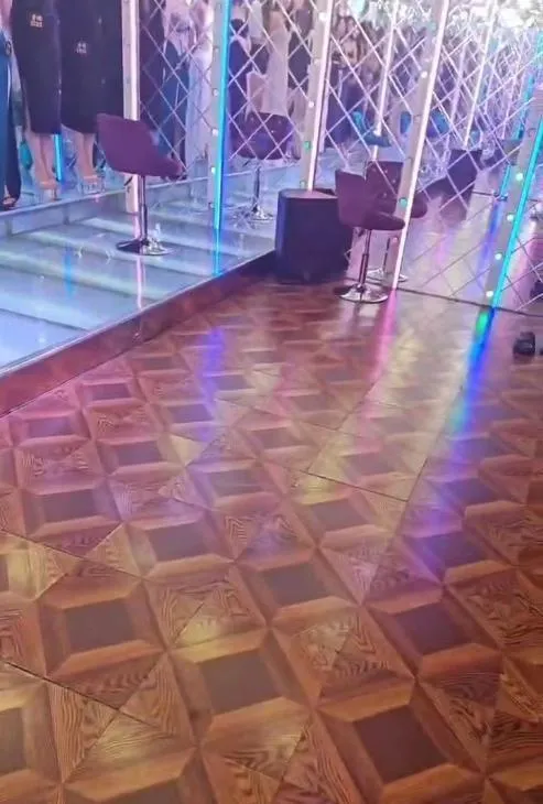 西安海选莞式乐园