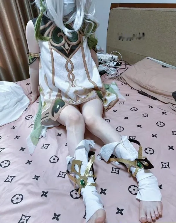 南京白虎萝莉