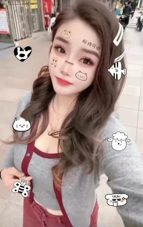 西安路长腿会喷少妇