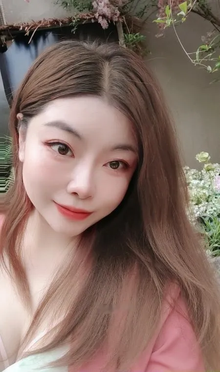 观音桥丰满小少妇