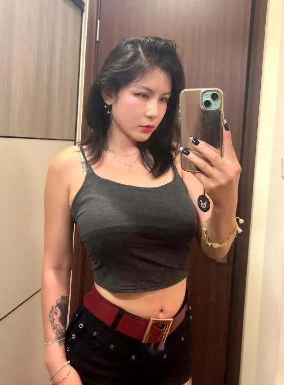 耐操喷射性感金金